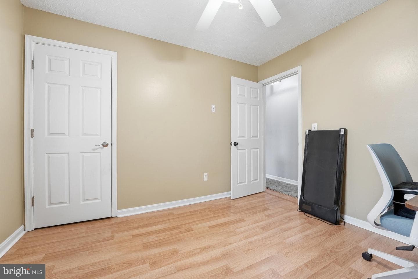 6559 Belfrys Court E photo 15