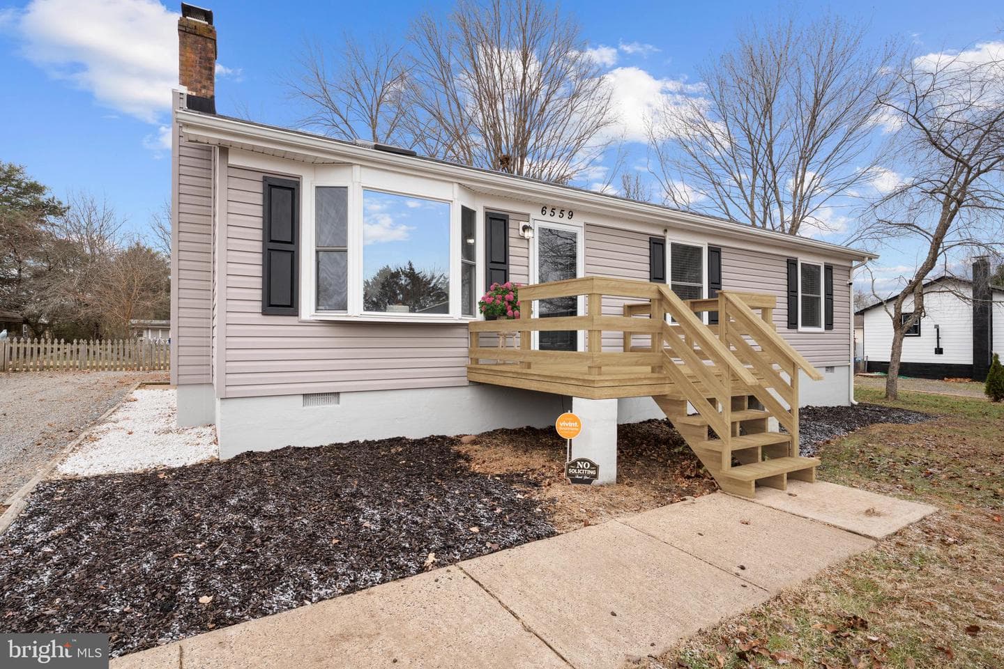 6559 Belfrys Court E photo 2