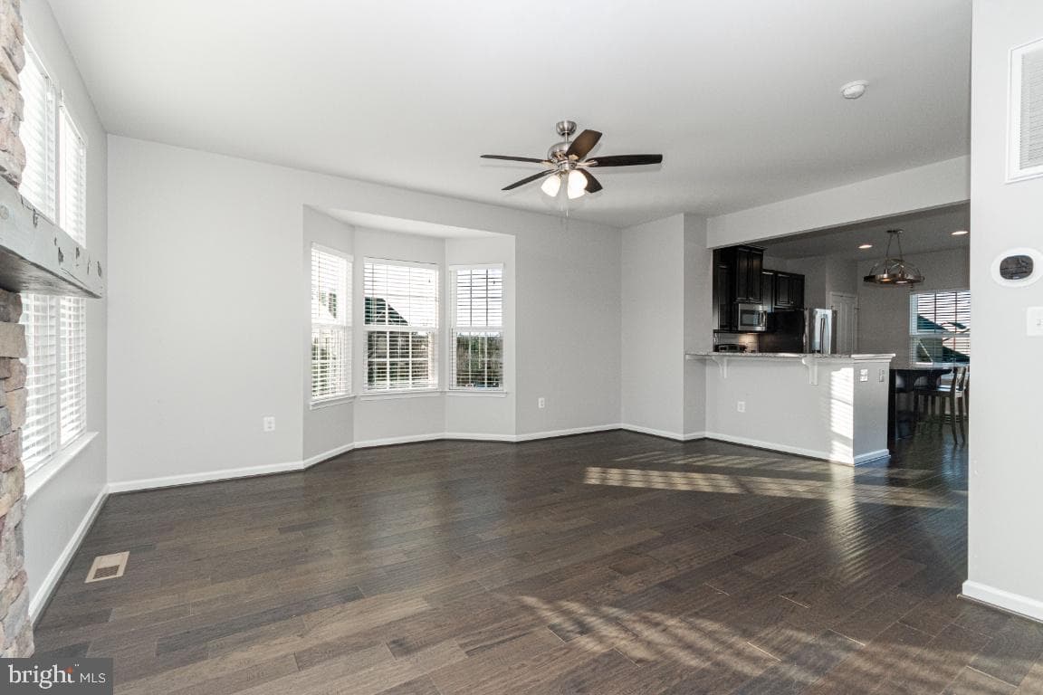 3009 Revere Street photo 12