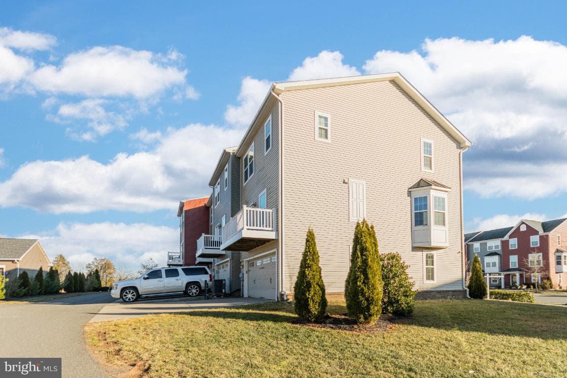 3009 Revere Street photo 24
