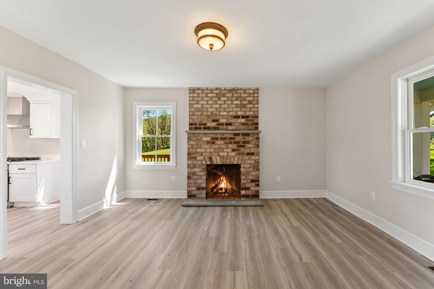 11066 Moreland Road photo 17