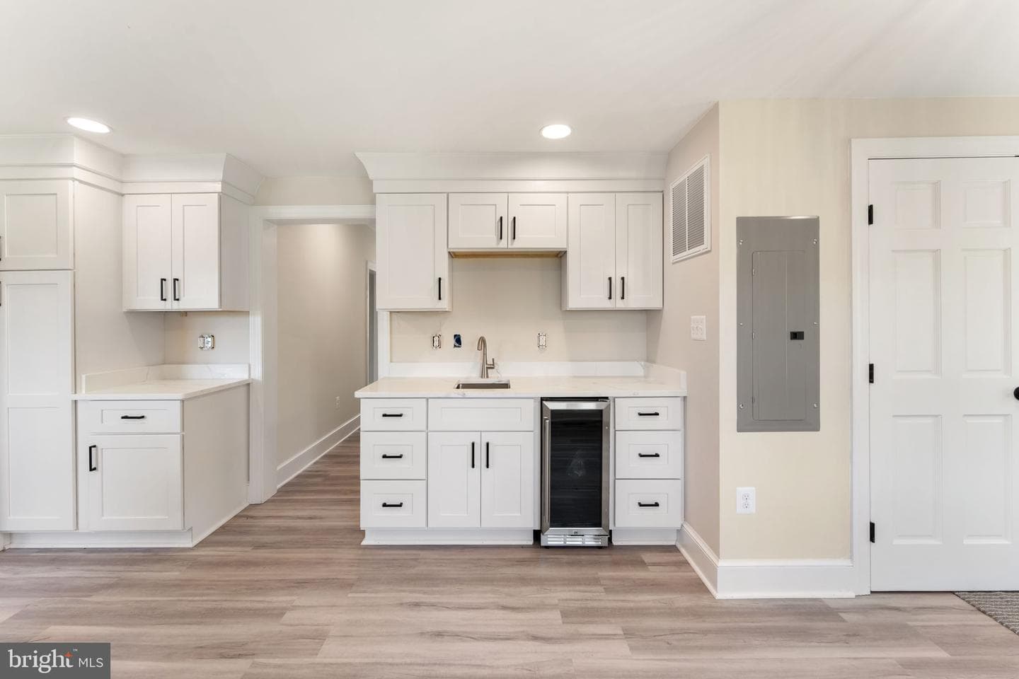 11066 Moreland Road photo 39