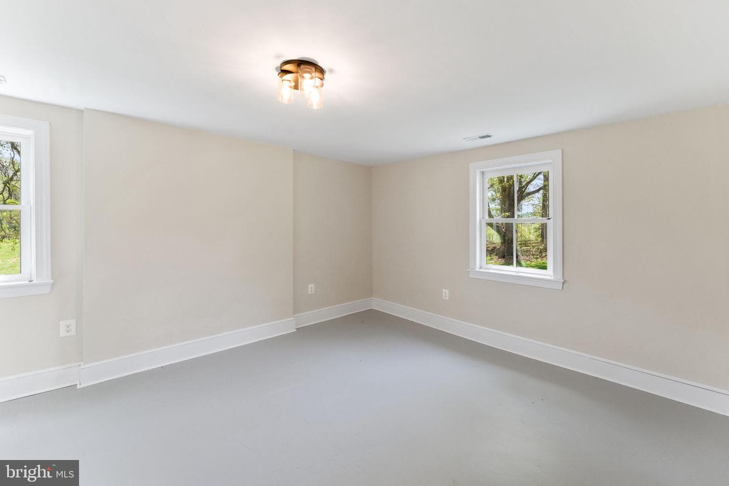 11066 Moreland Road photo 60