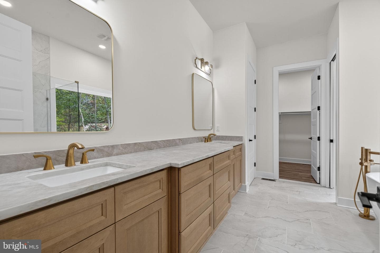 5355 Hillside Dr photo 33
