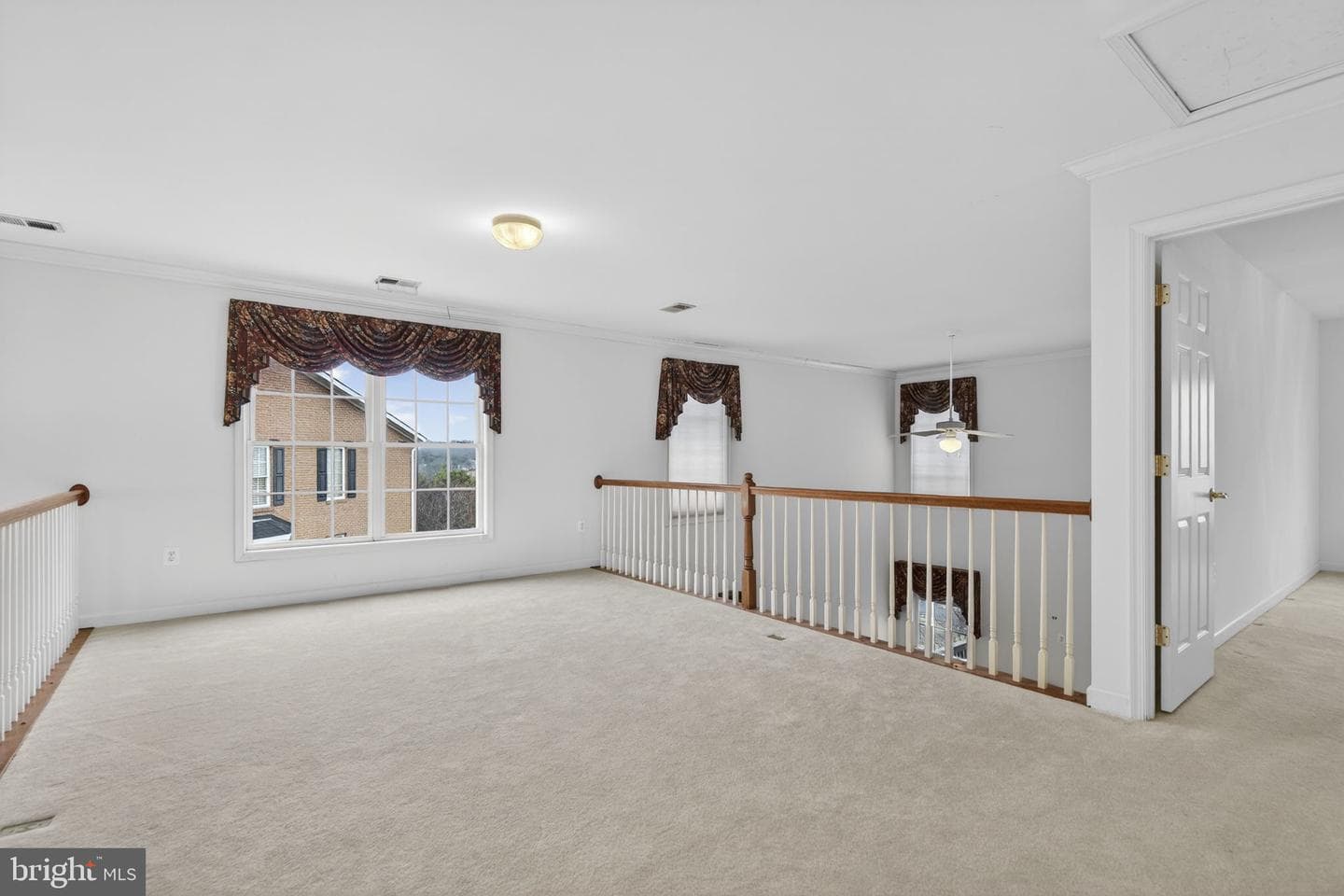 224 North View Circle photo 34