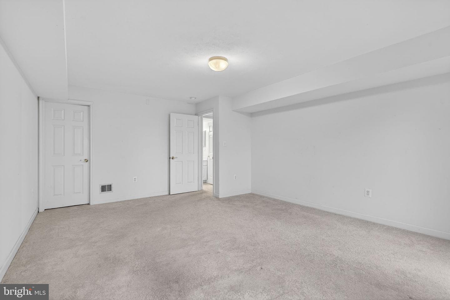 224 North View Circle photo 52