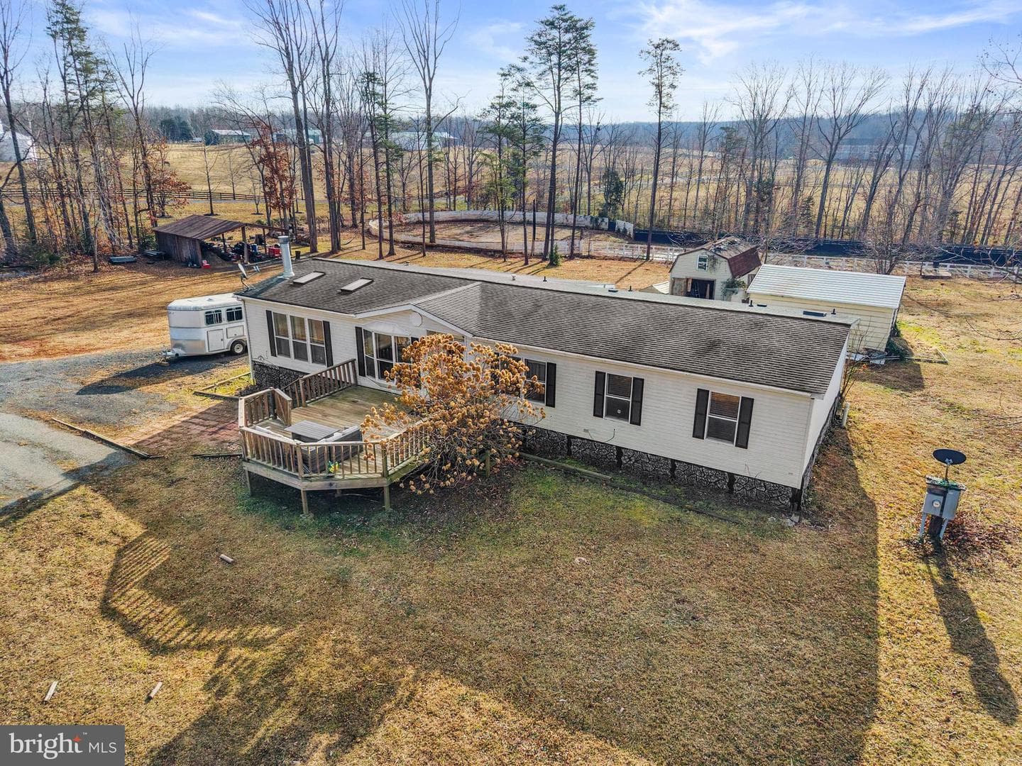 2057 Cottontail Lane photo 4
