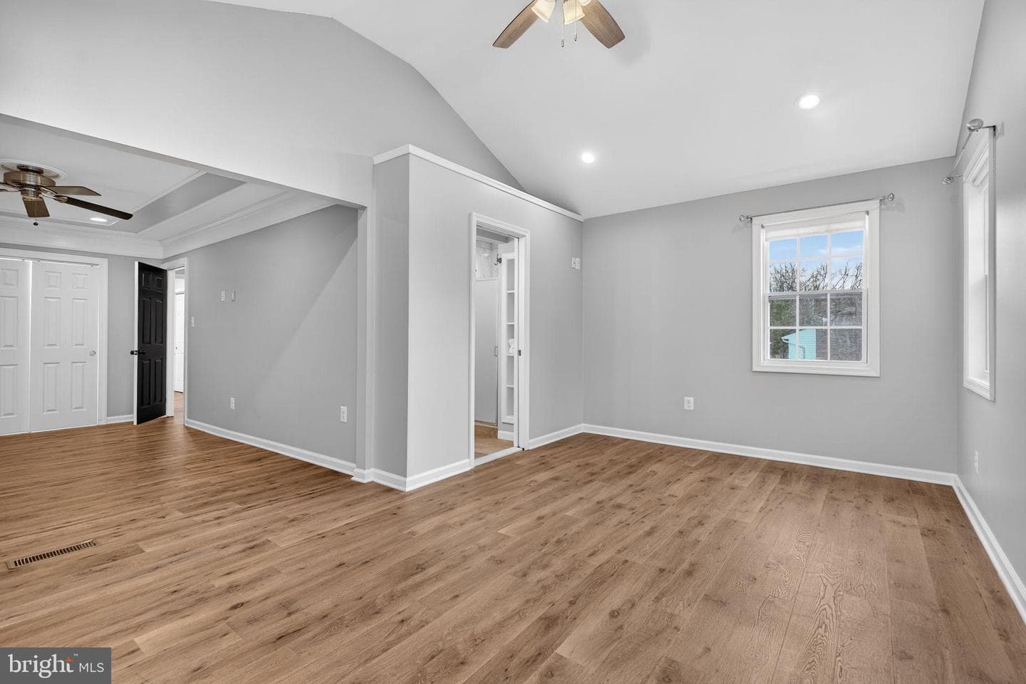 6389 Lancaster Drive photo 46