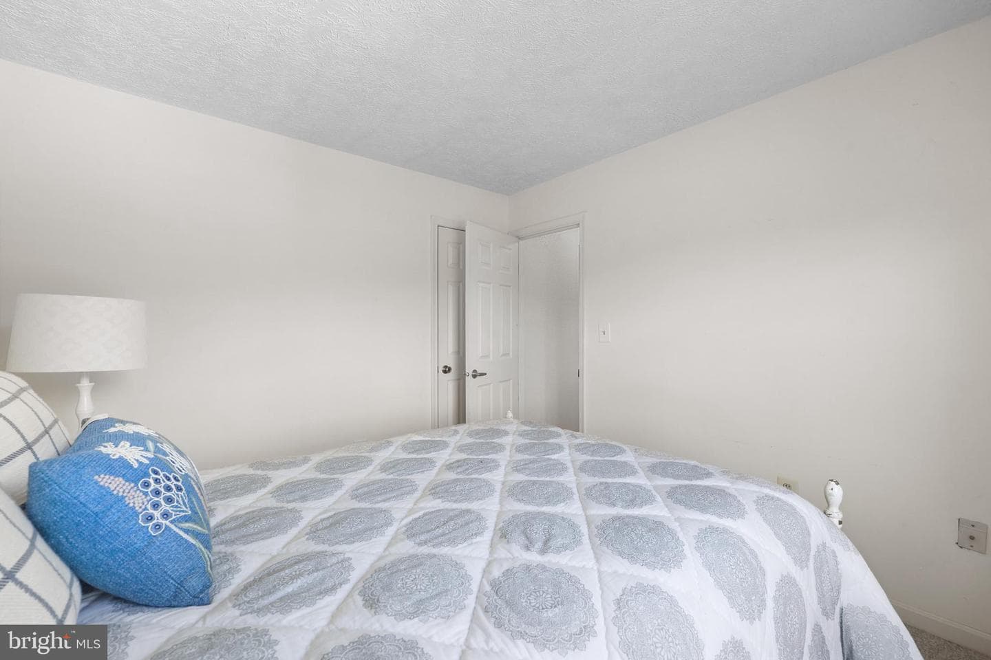 9235 Lees Ridge Road photo 27