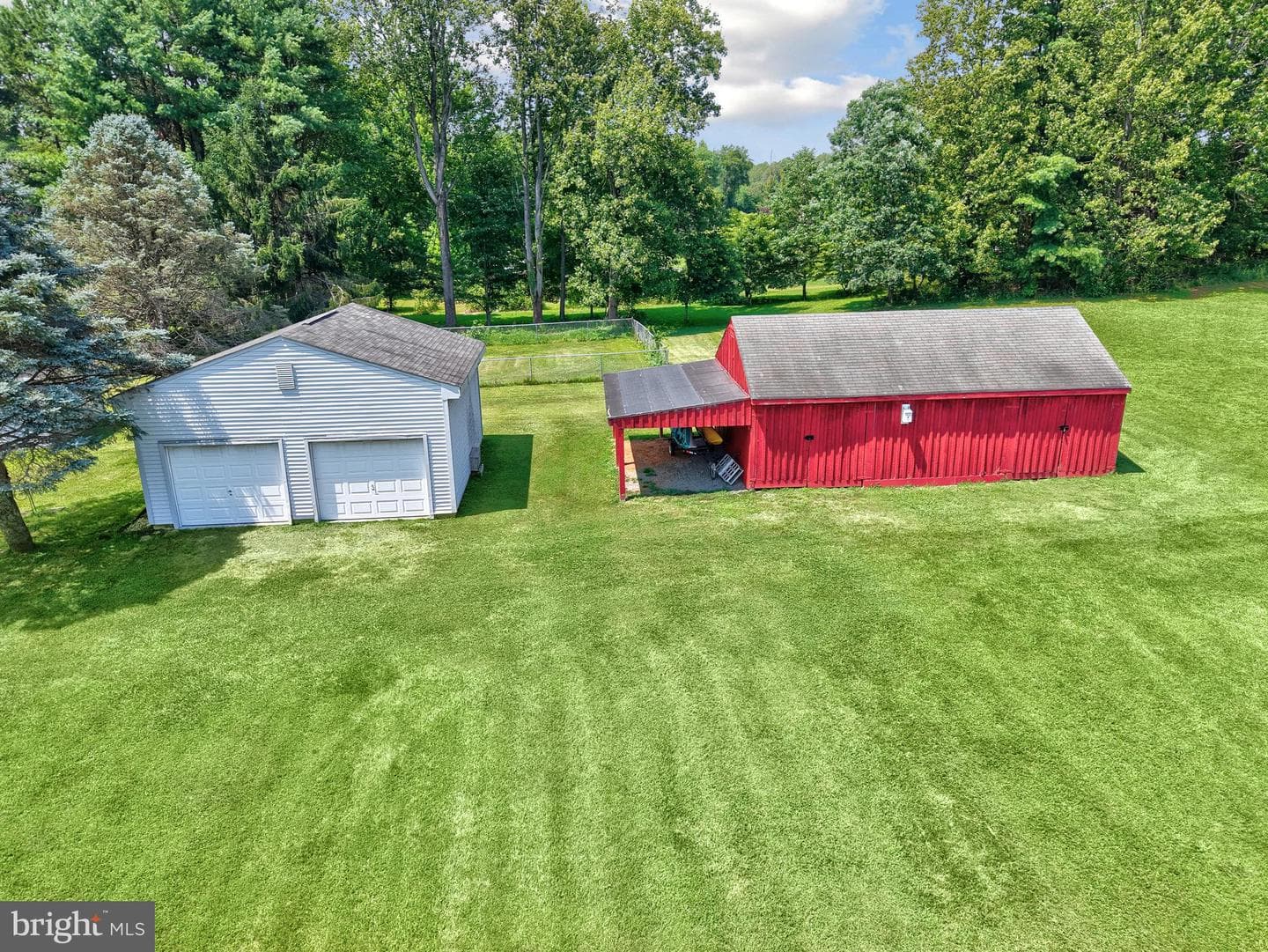 9235 Lees Ridge Road photo 6