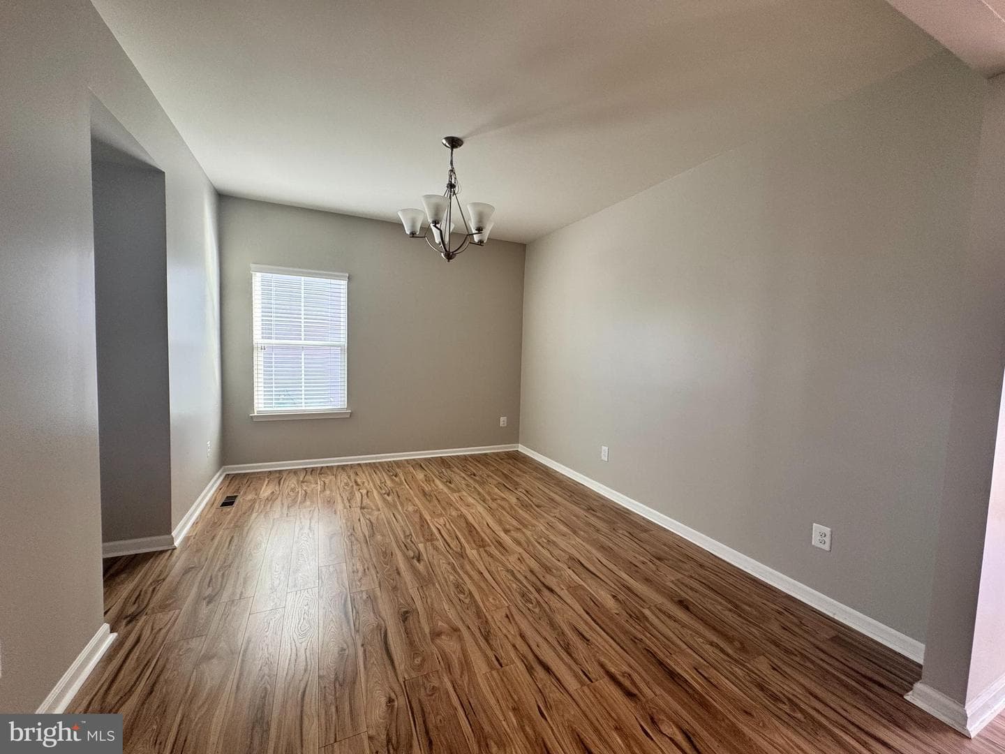 6810 Lake Anne Court photo 4