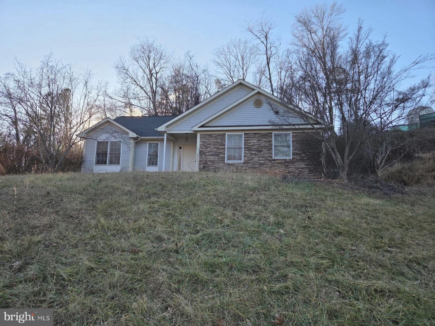 6233 Ridge Lane photo 1