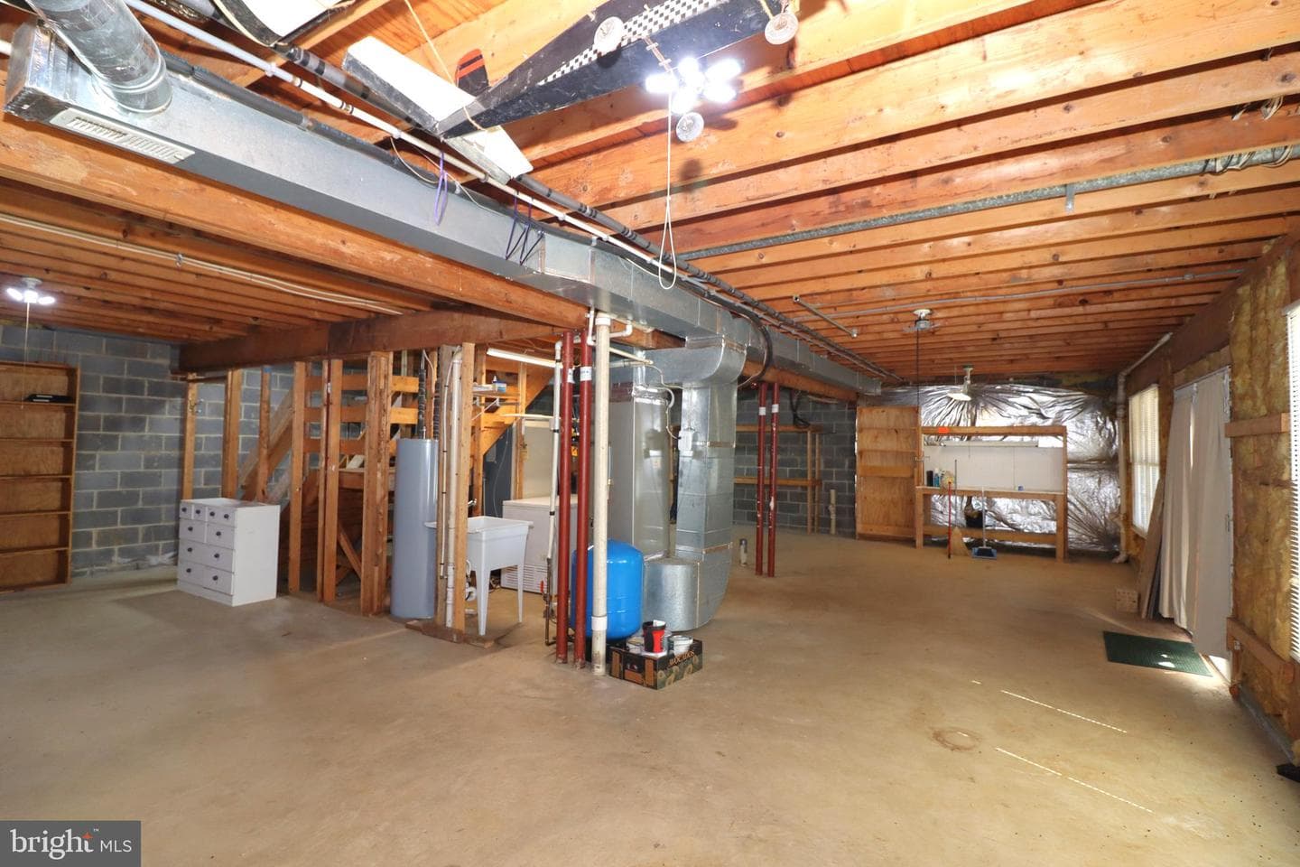 6885 Walnut Heights Drive photo 45