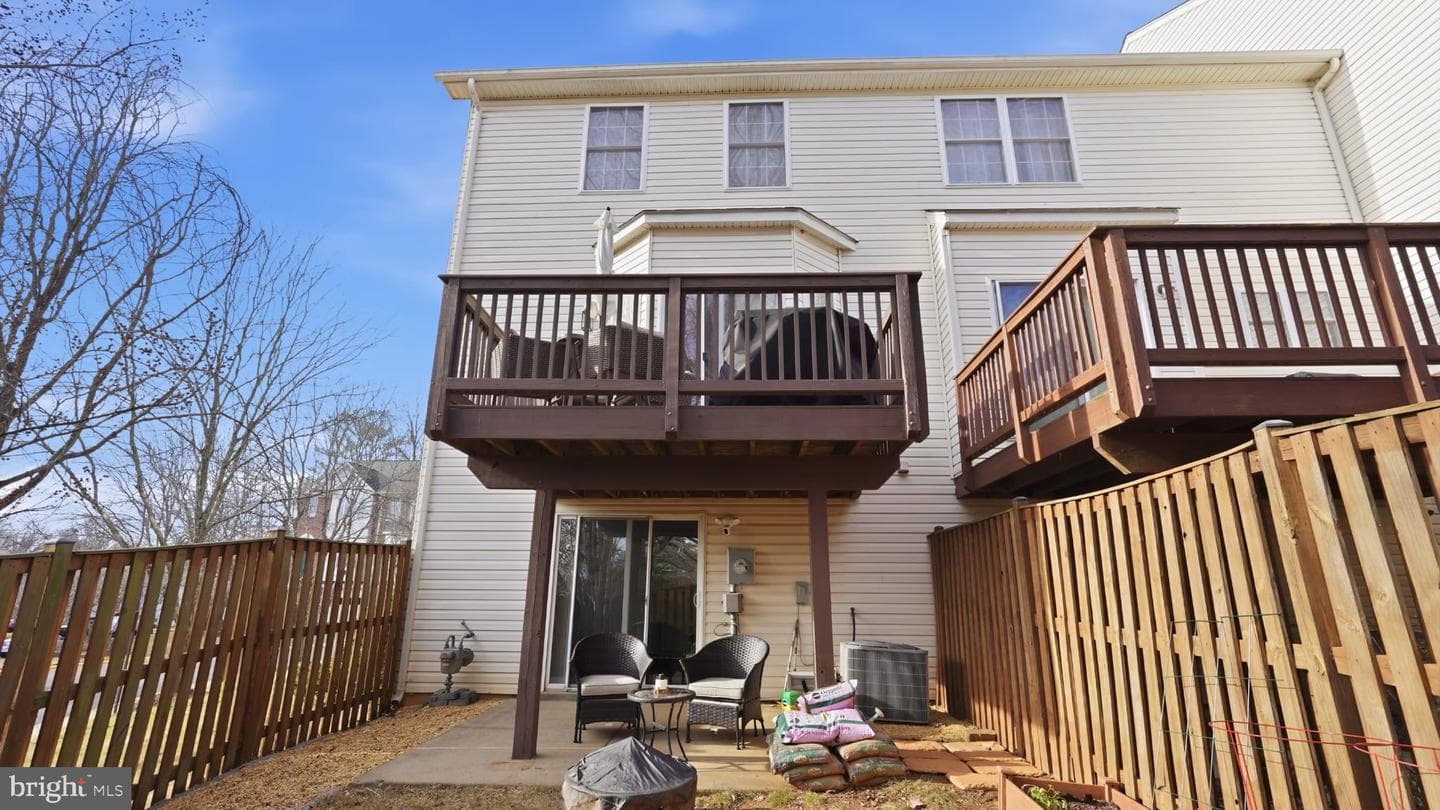 795 Col Edmonds Court photo 25