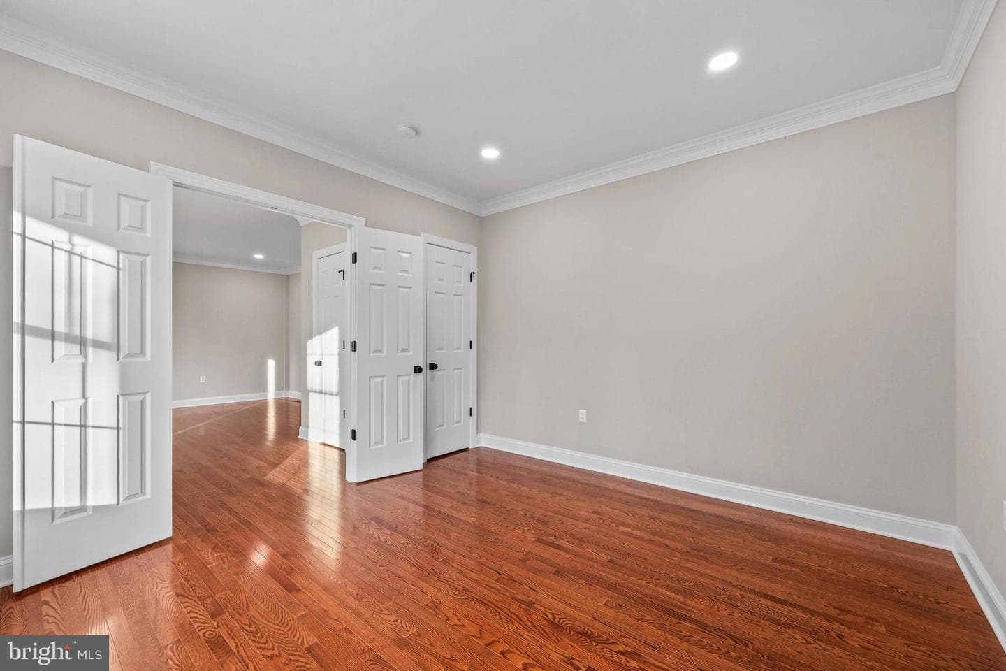 5393 Merry Oaks photo 17