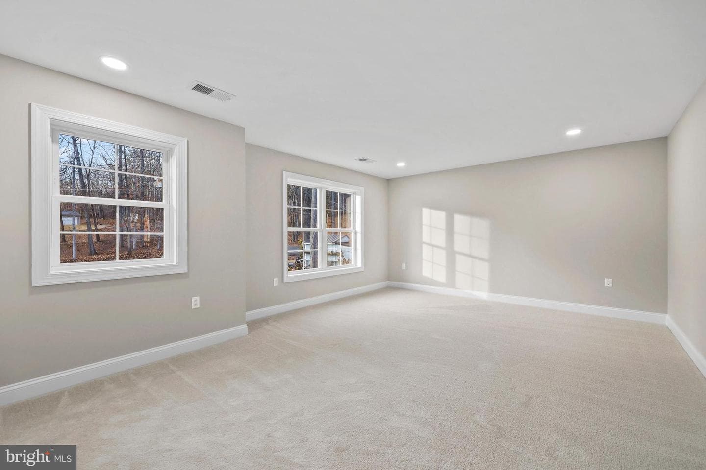 5393 Merry Oaks photo 25