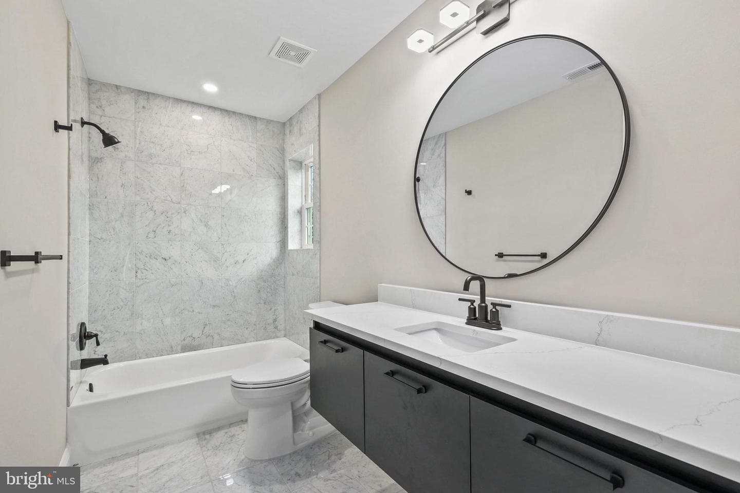 5393 Merry Oaks photo 37
