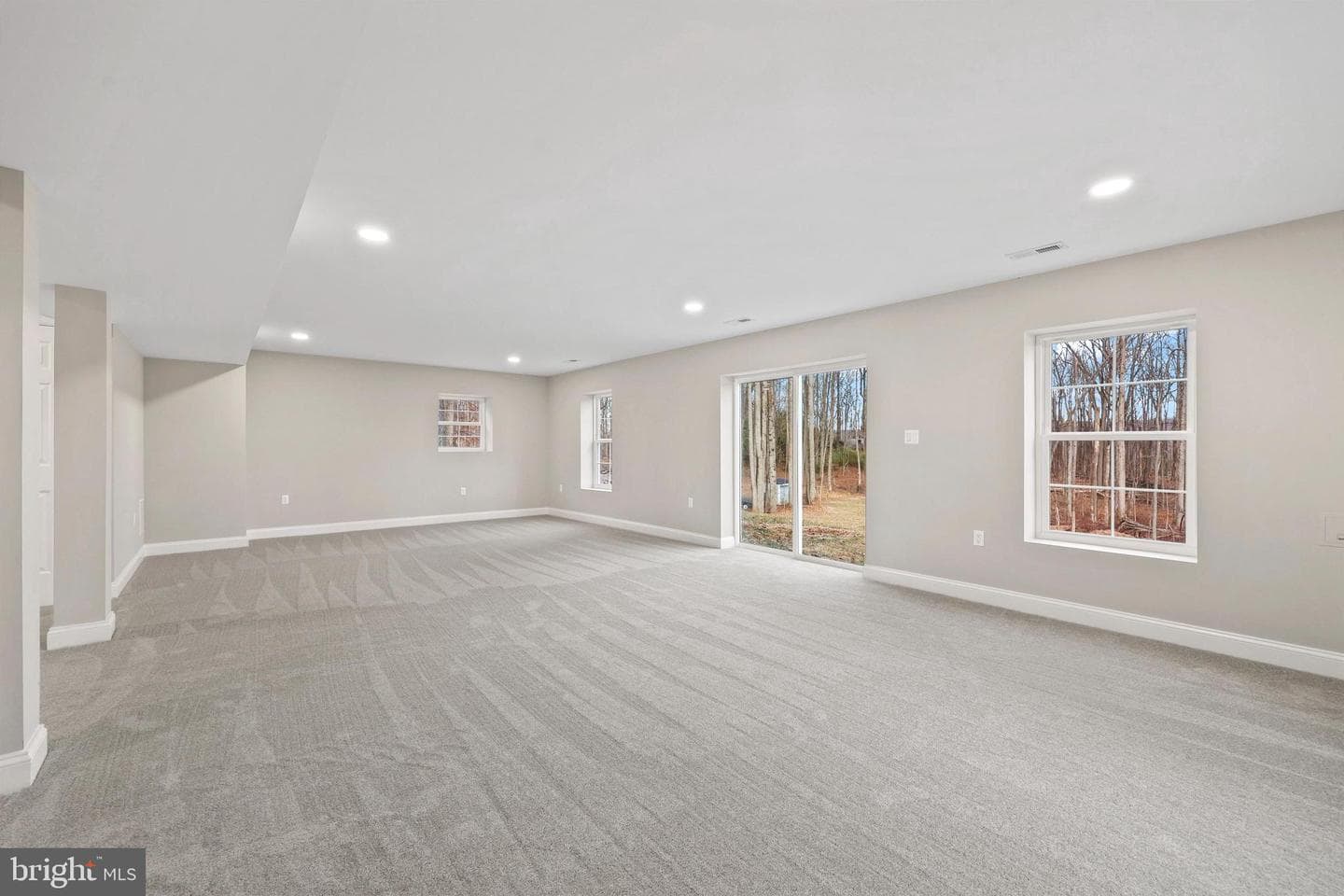 5393 Merry Oaks photo 42