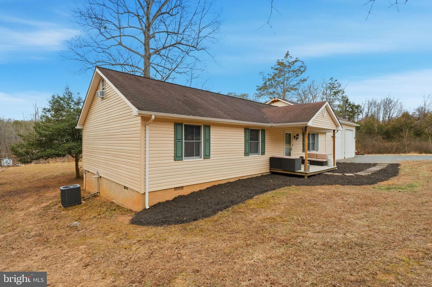 14566 Snake Castle Road photo 2