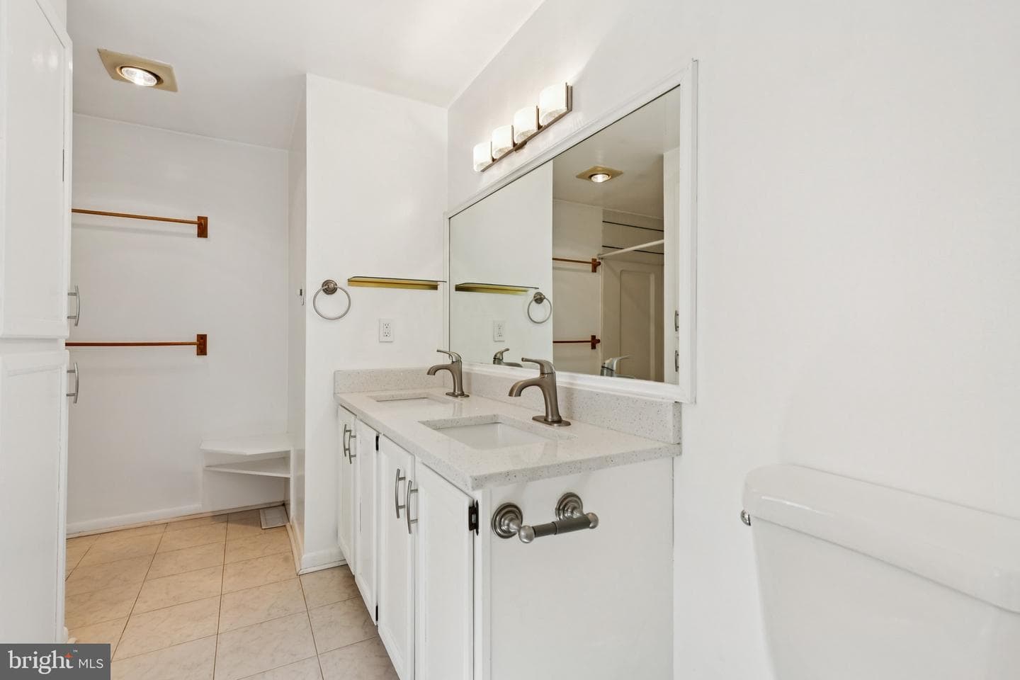 6127 Beverleys Mill Road photo 16