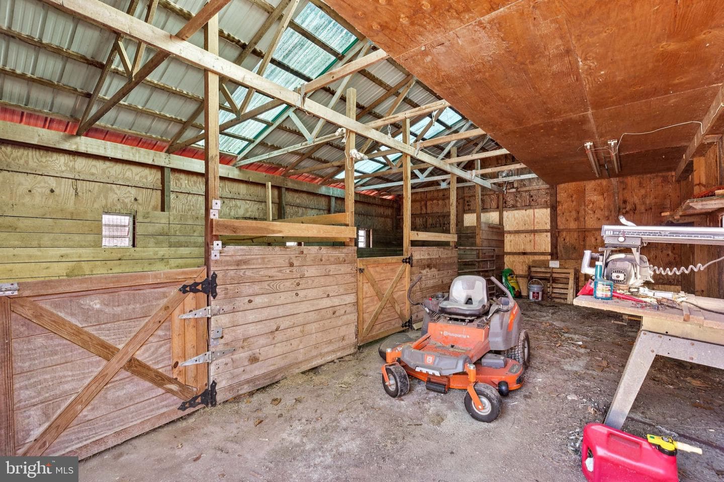 6127 Beverleys Mill Road photo 25