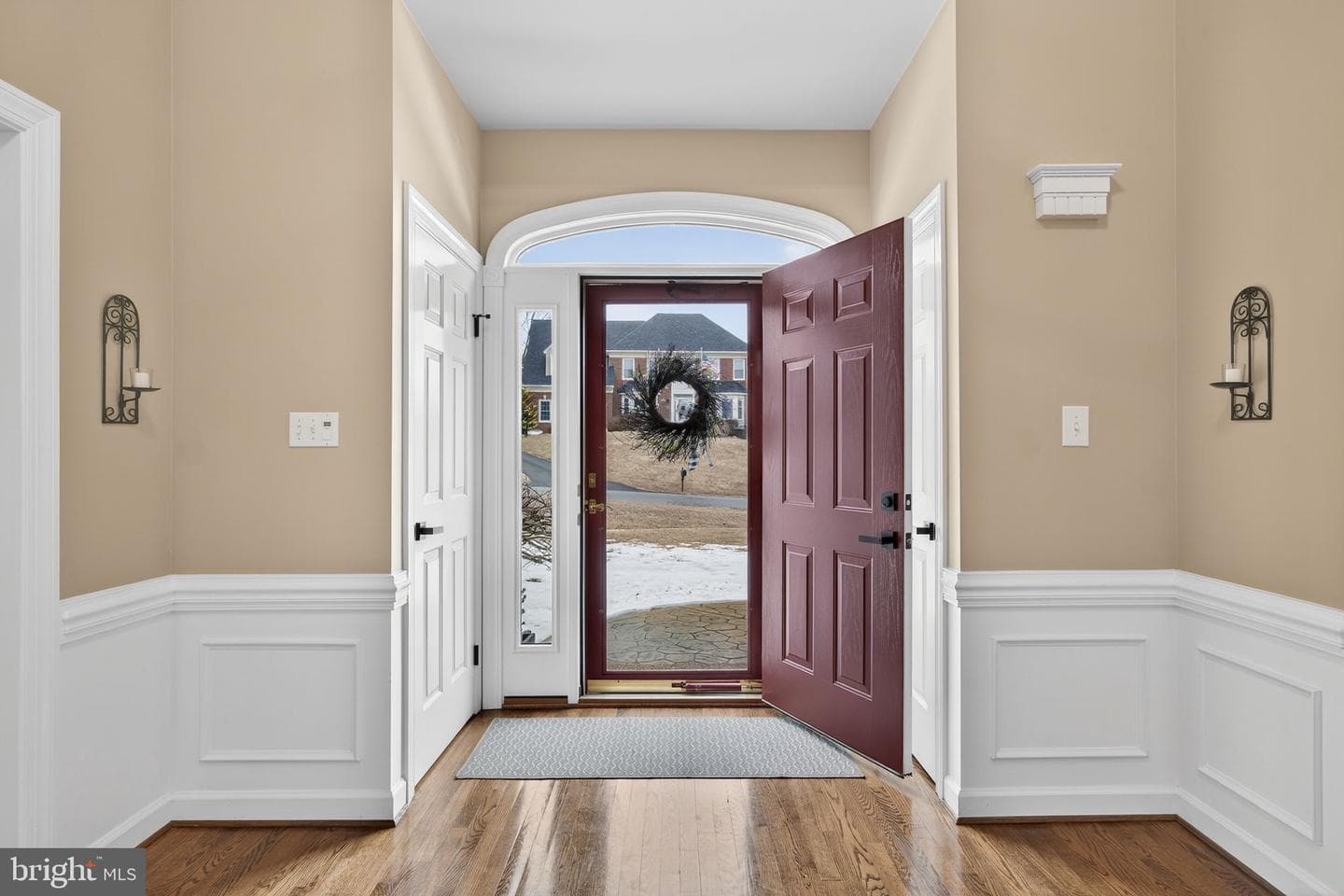 7243 Windsor Court photo 12