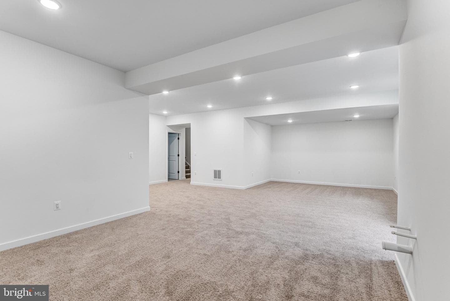 2063 Springvale Drive photo 42