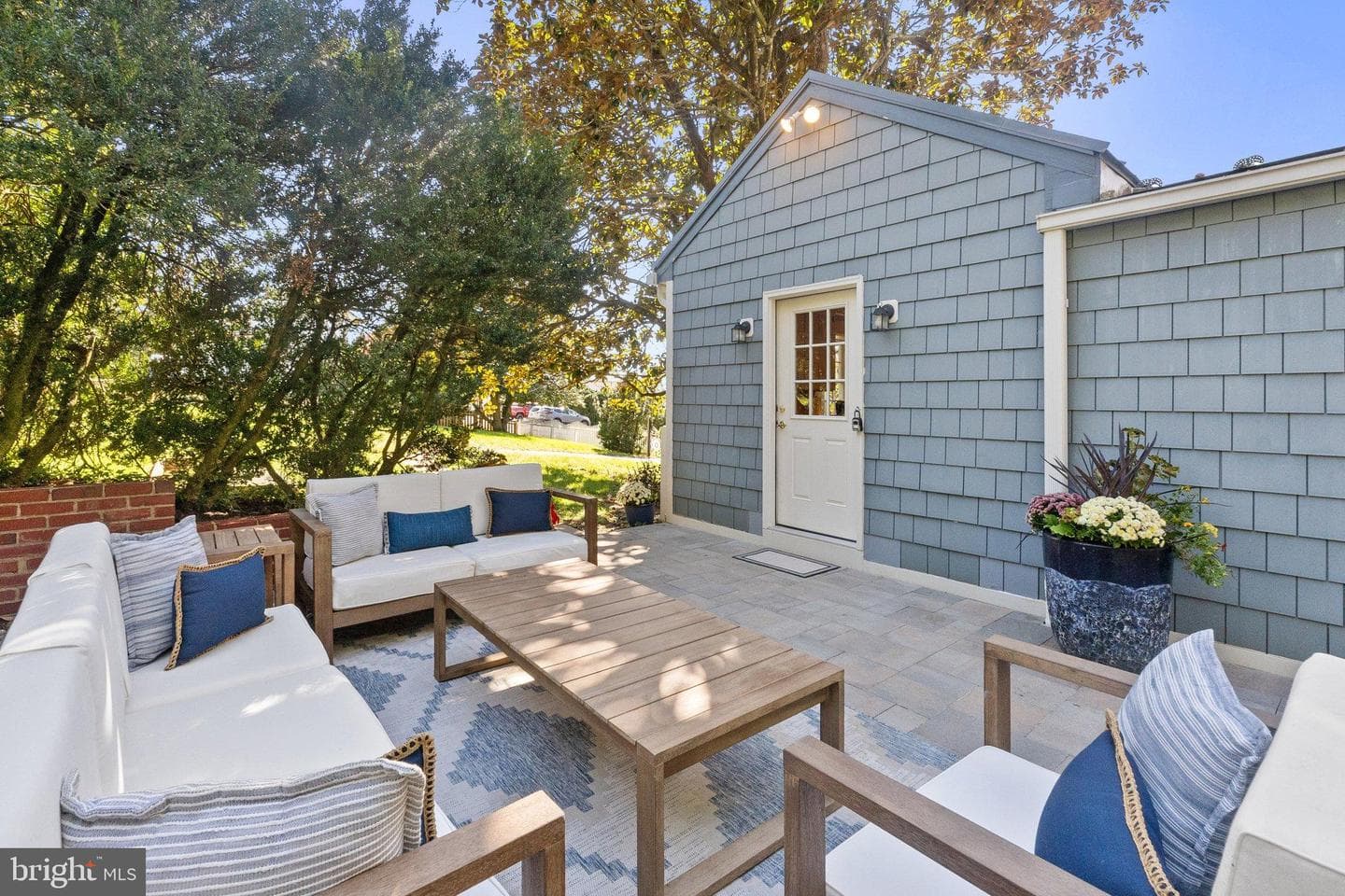 677 Federal Street photo 51