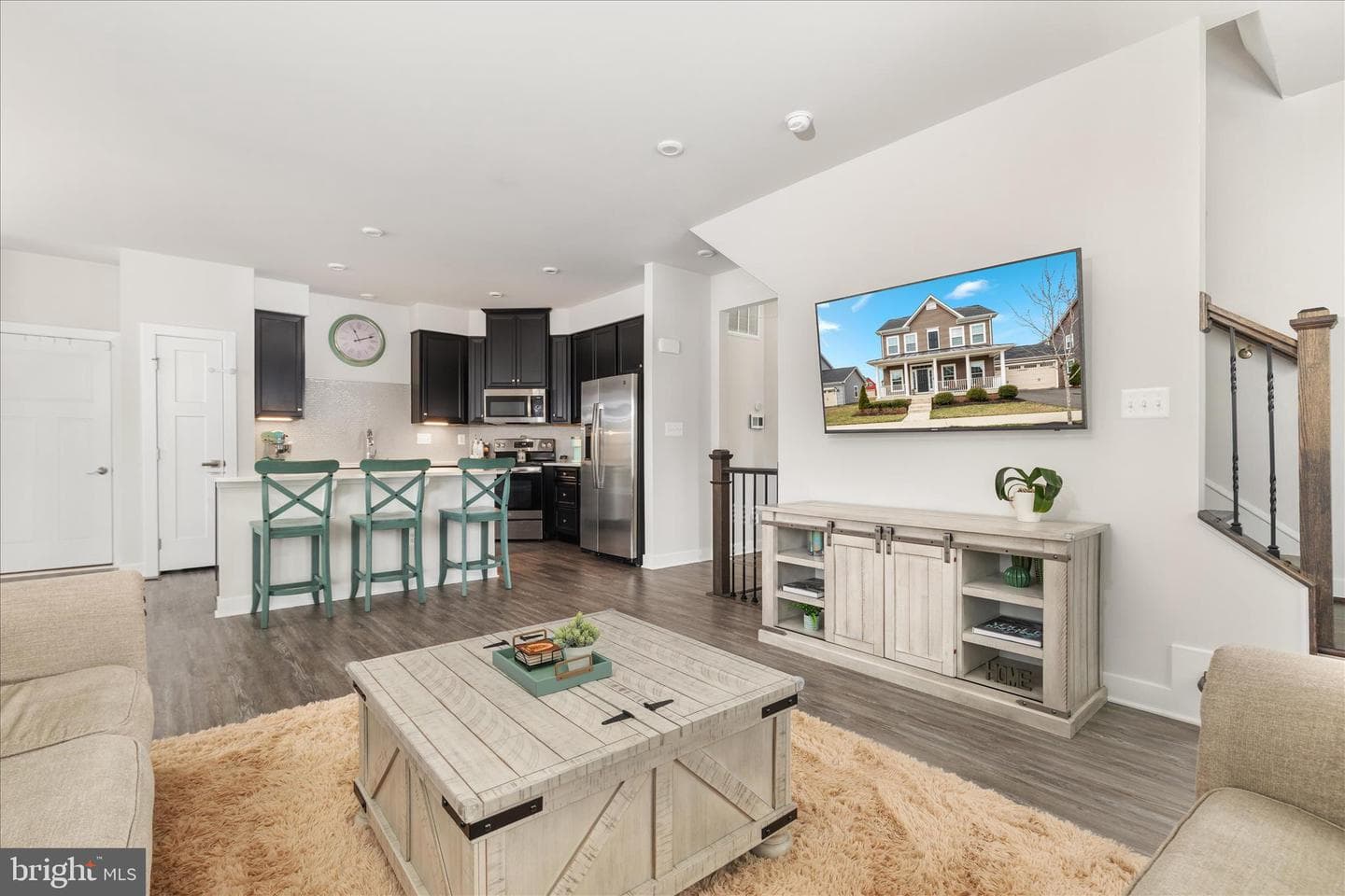 4101 Clarke Street photo 12
