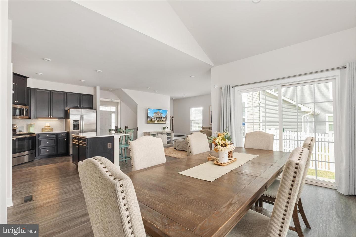 4101 Clarke Street photo 16