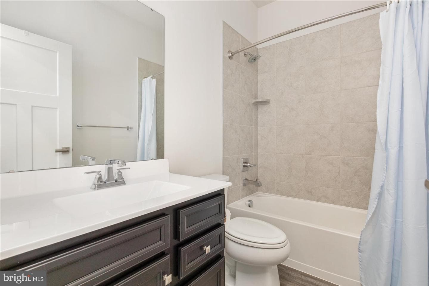 4101 Clarke Street photo 25