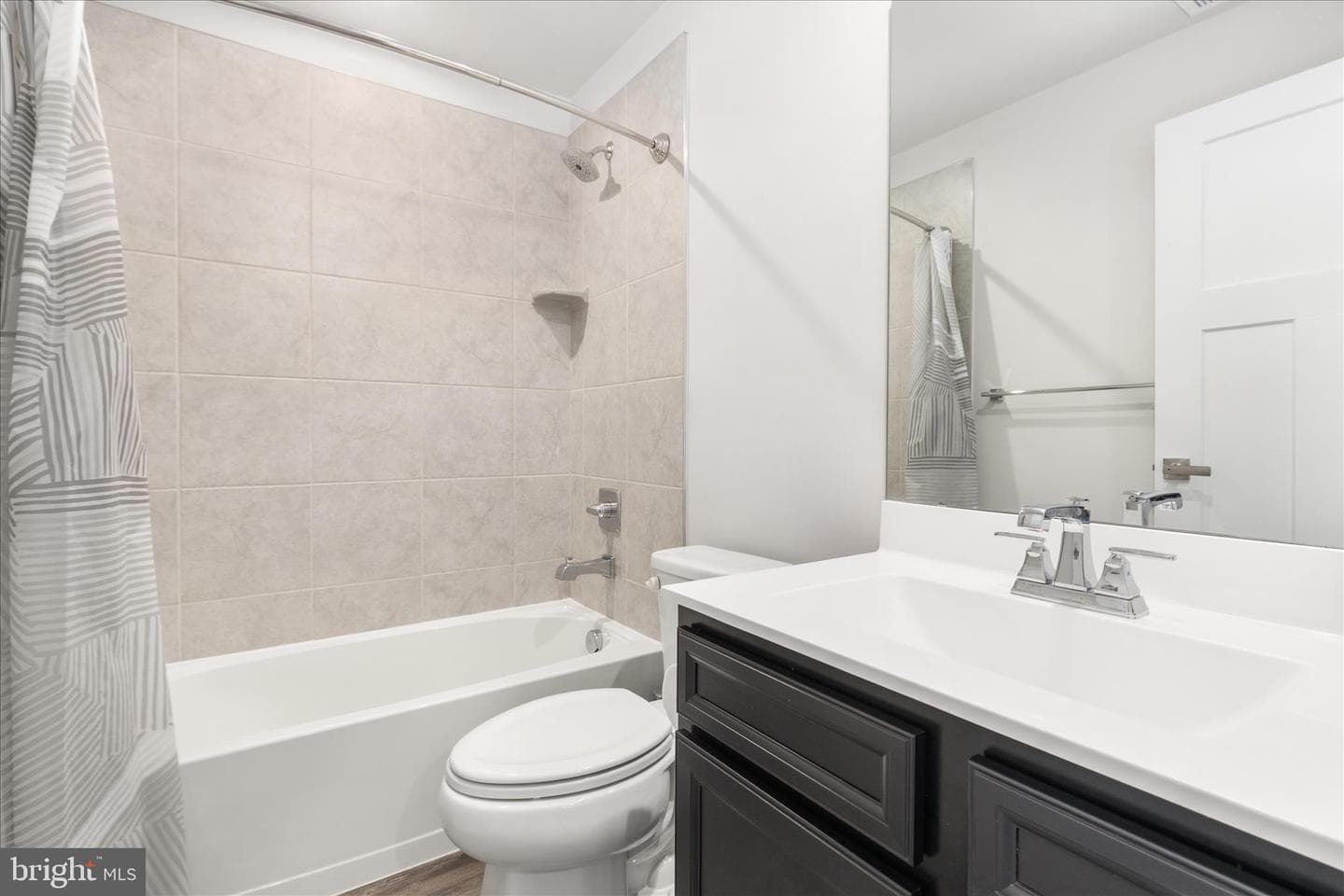 4101 Clarke Street photo 34