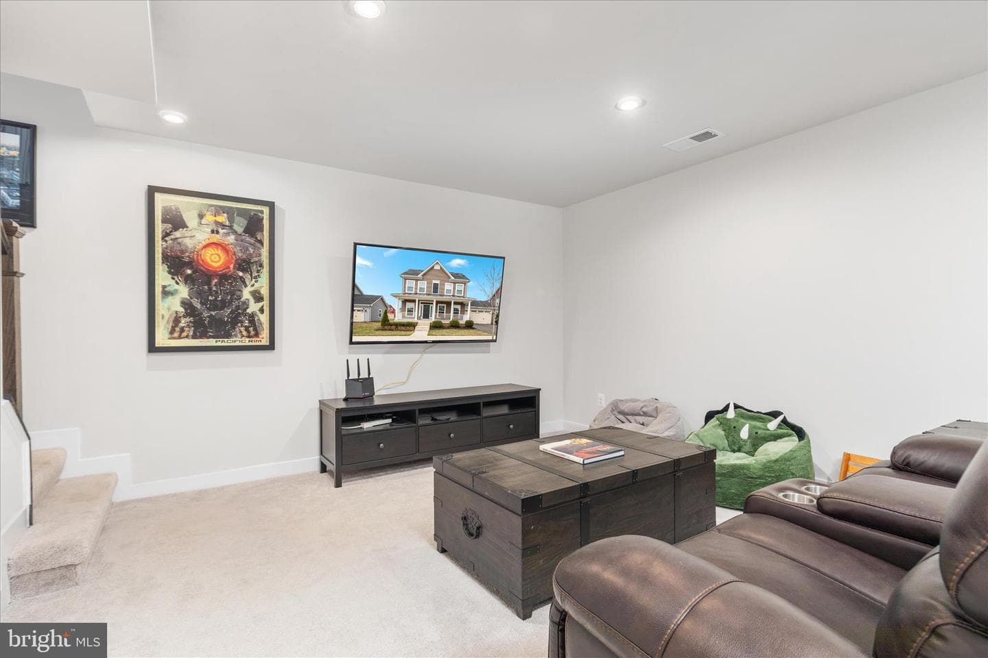 4101 Clarke Street photo 35