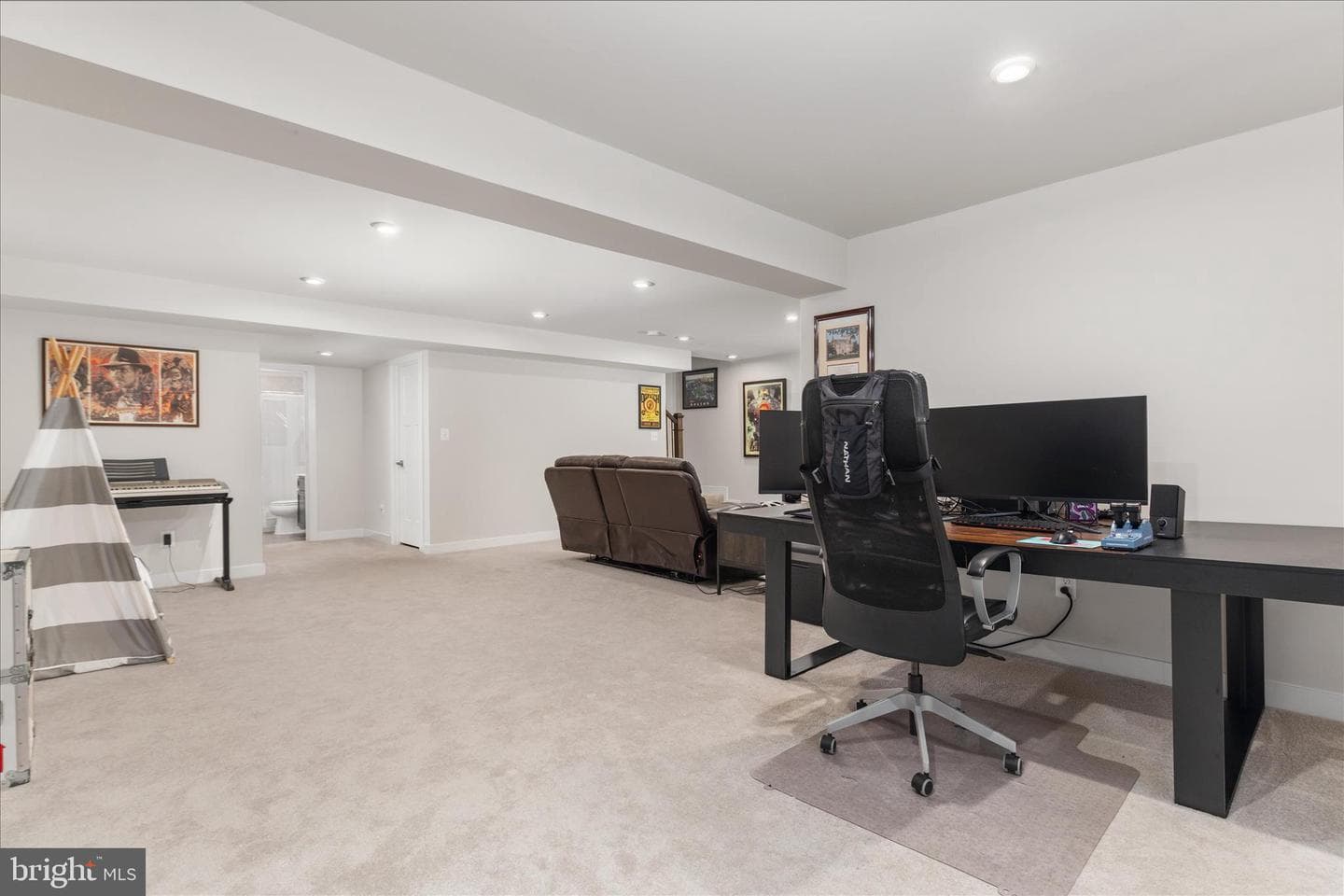 4101 Clarke Street photo 41