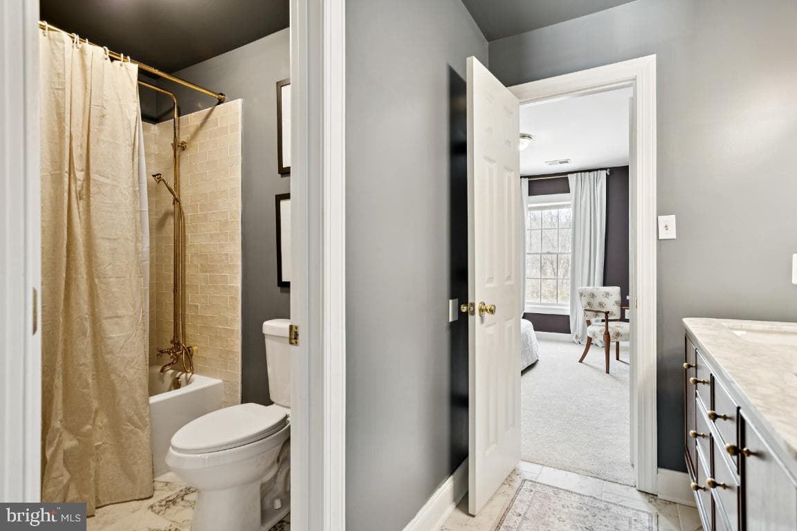 7819 Wellington Drive photo 33
