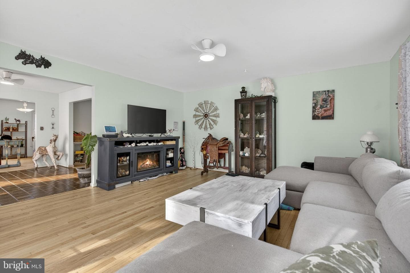 8487 Botha Road photo 17