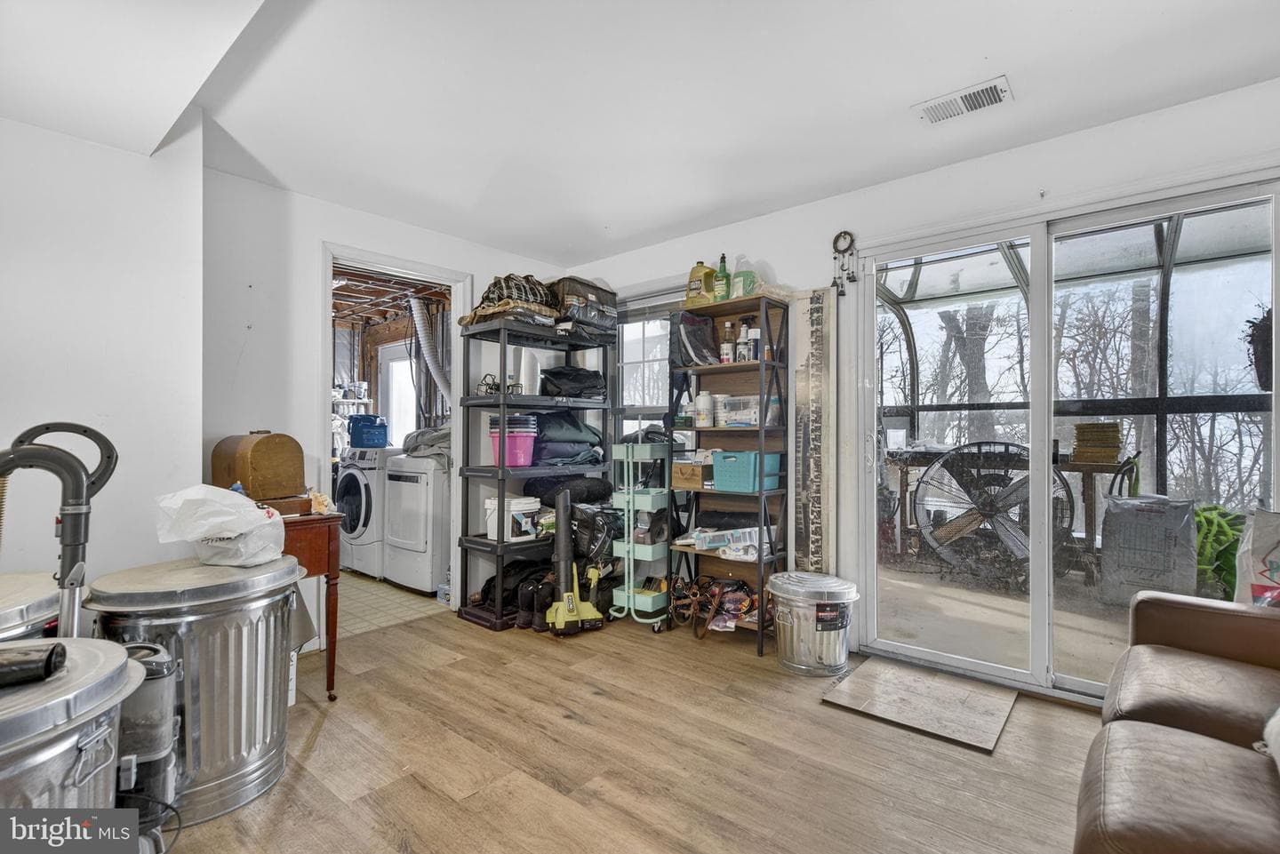 8487 Botha Road photo 21