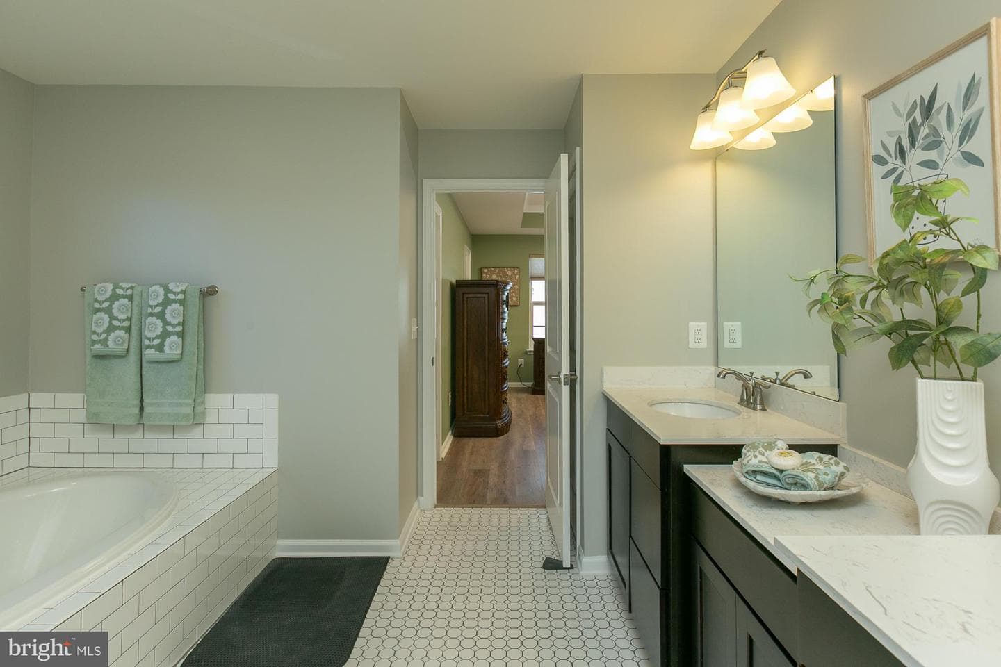 4612 Gates Road photo 30