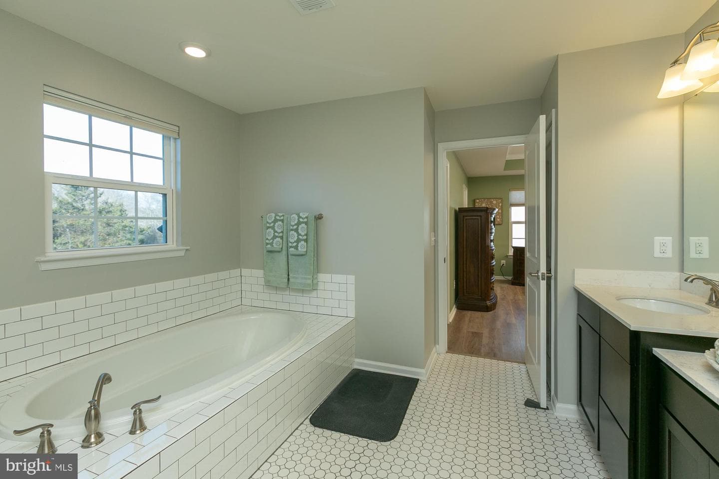 4612 Gates Road photo 31