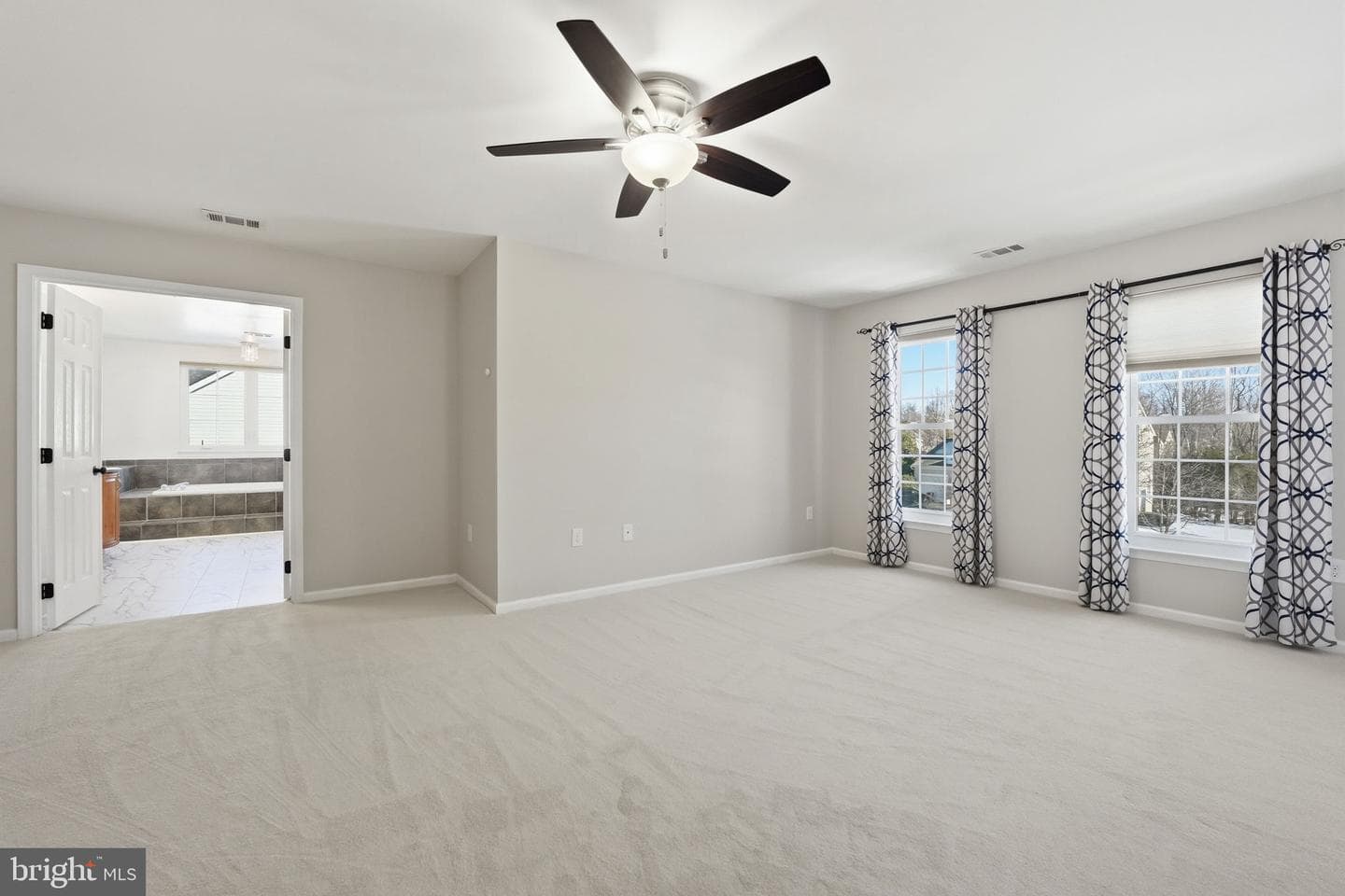 468 Devon Drive photo 29