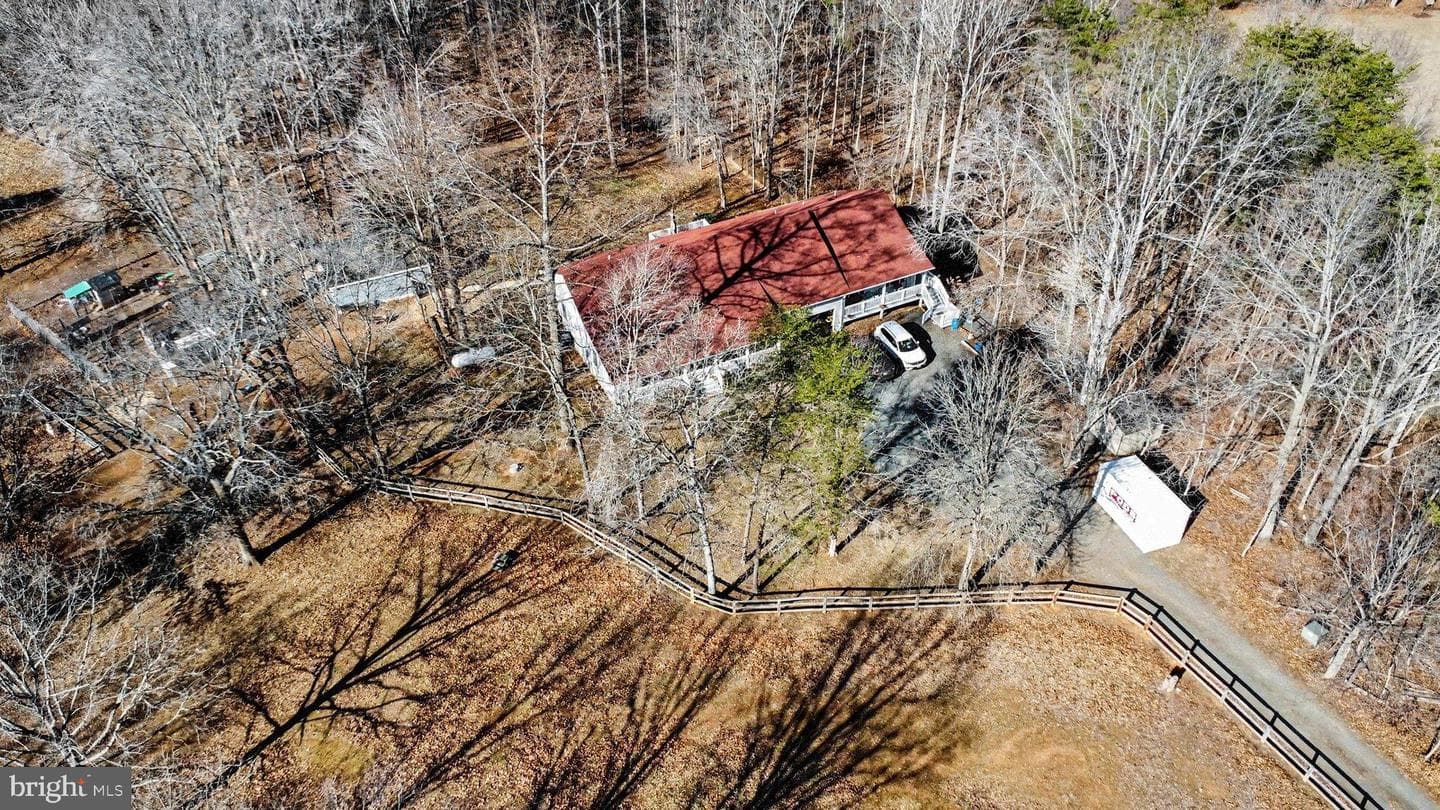 8318 Diamond Hill Road photo 80