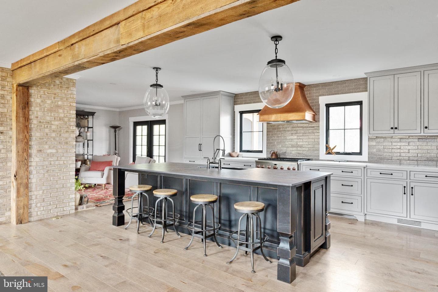 7464 Wilson Road photo 8