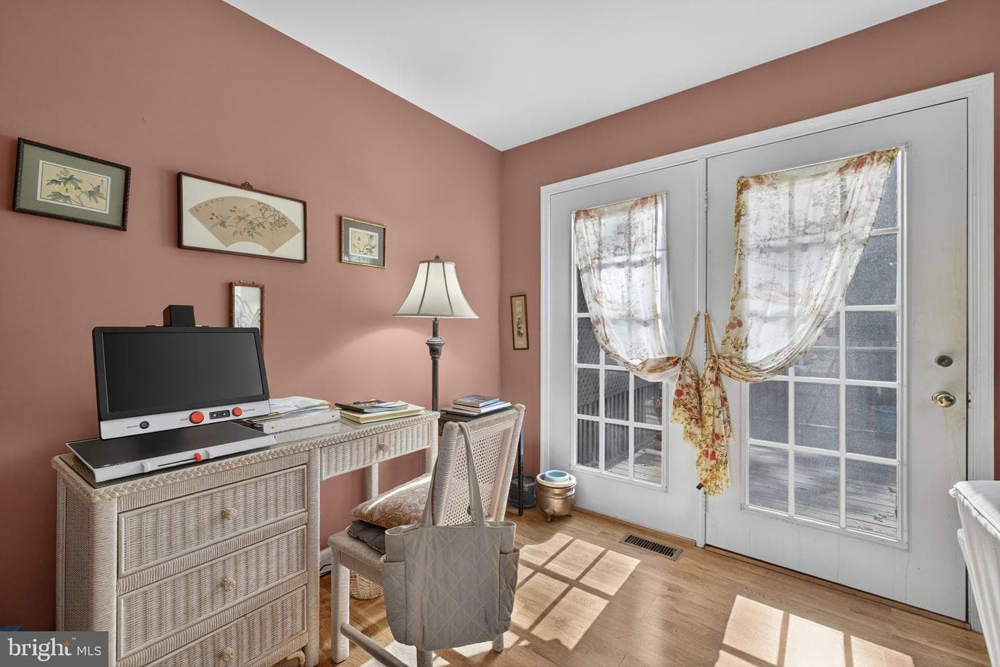 174 Fairfield Drive photo 9