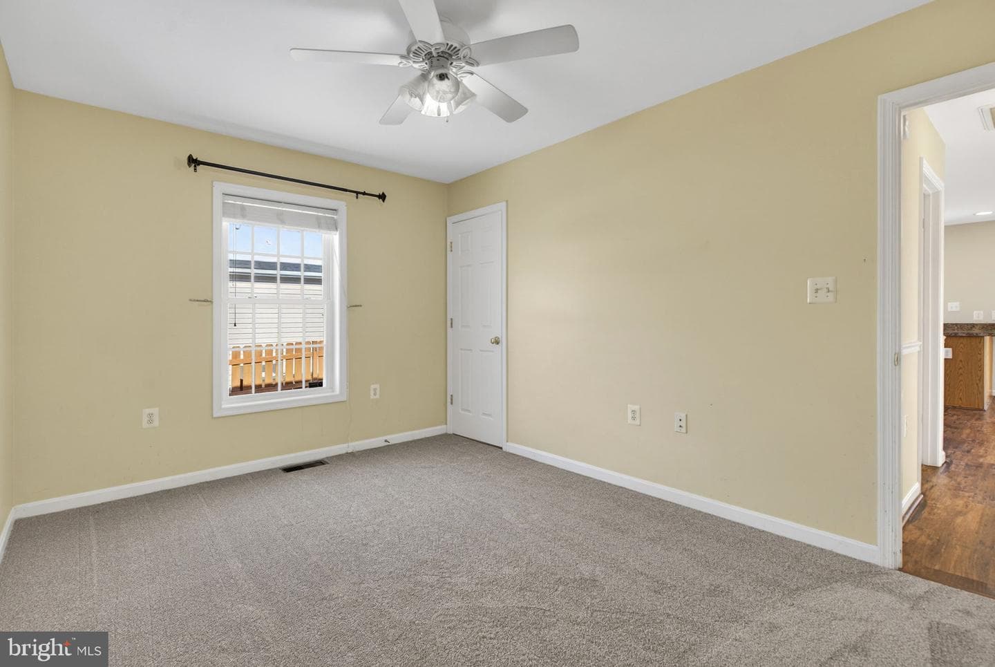 186 Sterling Court photo 19