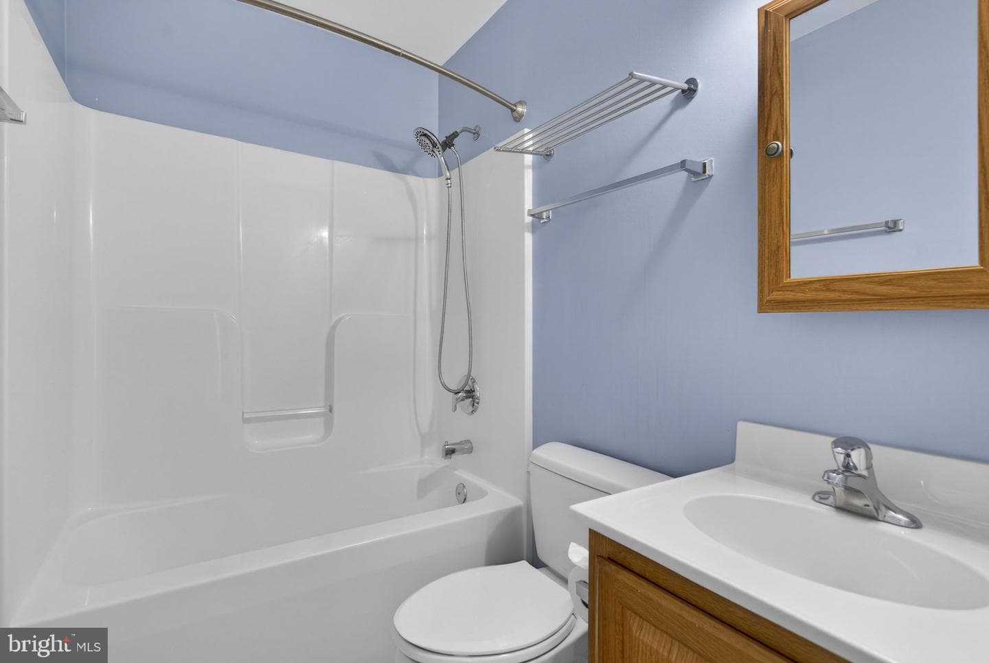 186 Sterling Court photo 21