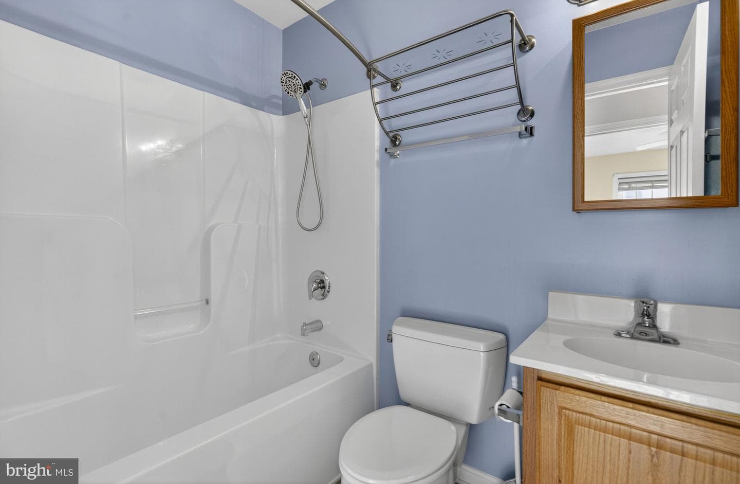 186 Sterling Court photo 24
