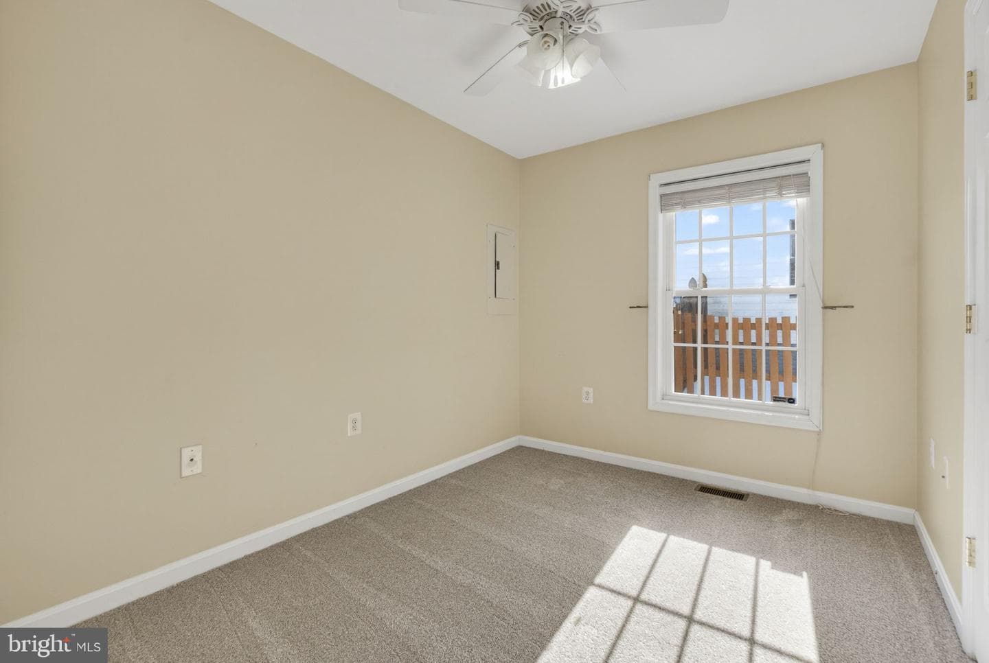 186 Sterling Court photo 25