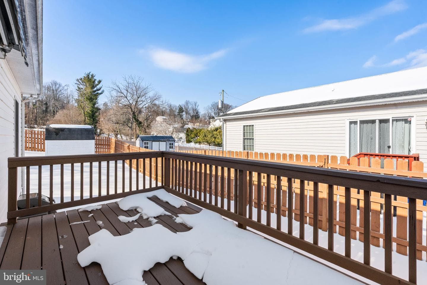 186 Sterling Court photo 27