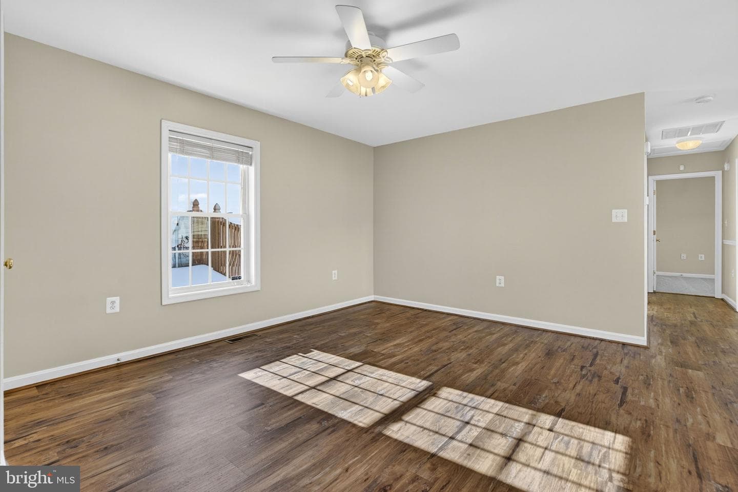 186 Sterling Court photo 7