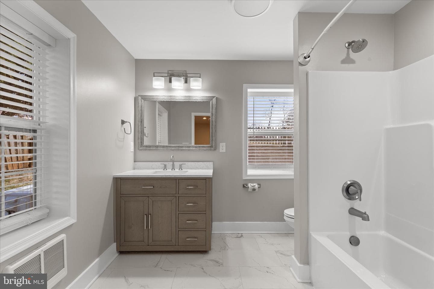 6342 Hopewell Road photo 44
